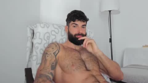 cuteeboy online show from February 2025 06:15:02 AM