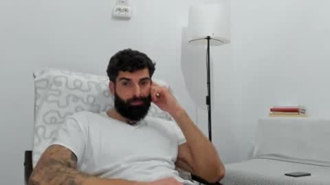 cuteeboy online show from December 2025 10:17:02 PM