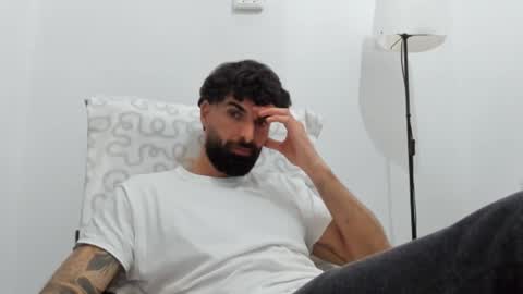 Snapshot of cuteeboy chatting on February 2026 07:46:01 PM cuteeboy online show from February 2026 07:46:01 PM