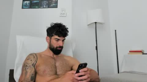 cuteeboy online show from June 2026 05:19:02 AM