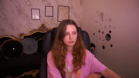 Foxy online show from June 2026 01:20:02 PM