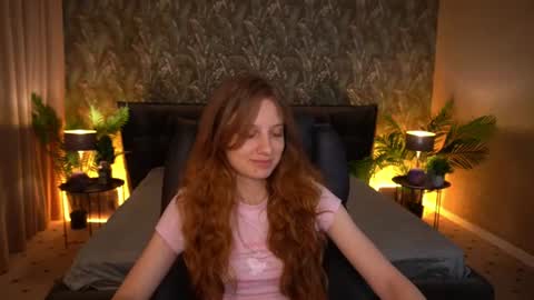 Foxy online show from June 2026 01:26:01 PM
