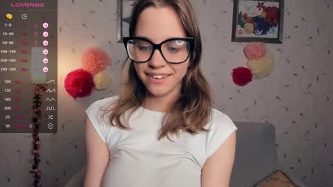 Snapshot of cutefluffy chatting on October 2025 07:54:01 PM Melisa online show from October 2025 07:54:01 PM