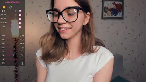 Snapshot of cutefluffy chatting on October 2025 07:48:02 PM Melisa online show from October 2025 07:48:02 PM