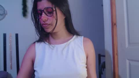 haome online show from October 2025 12:00:02 PM