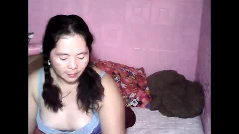 Snapshot of cutehornymom chatting on September 2025 05:51:02 PM cutehornymom online show from September 2025 05:51:02 PM