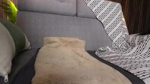 Im Jazmin online show from April 2026 02:48:02 AM