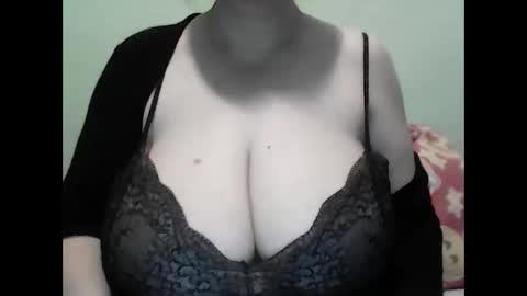 Snapshot of cutejessytom chatting on February 2025 03:29:01 AM Jessy online show from February 2025 03:29:01 AM