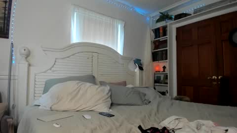 Snapshot of cutelittlemama0418 chatting on September 2025 01:38:01 PM Cutelittlemama0418 Lola online show from September 2025 01:38:01 PM