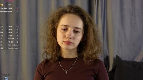 Snapshot of cutelunette chatting on December 2025 03:06:01 PM Ellen online show from December 2025 03:06:01 PM