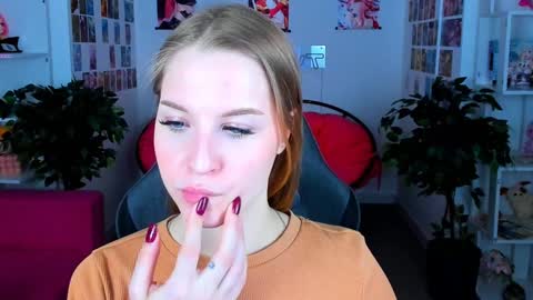 Rina online show from December 2024 06:08:01 PM