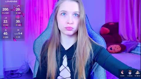 Snapshot of cutemousee chatting on April 2026 05:16:01 AM Rina online show from April 2026 05:16:01 AM