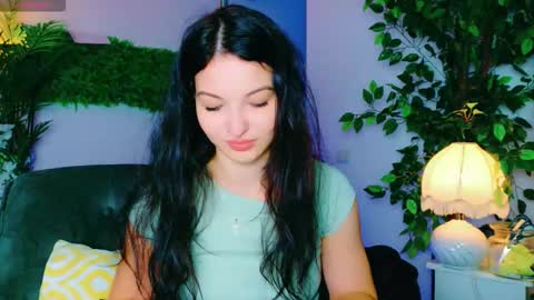 cuteness__girl online show from September 2025 05:52:02 AM