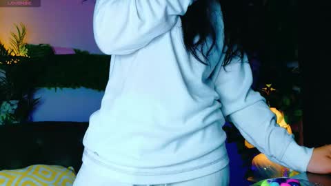 cuteness__girl online show from September 2025 04:36:02 AM