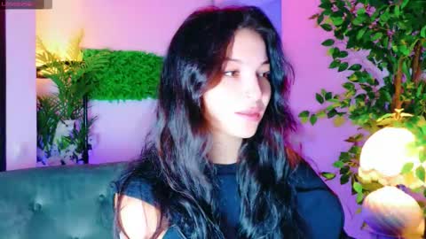 cuteness__girl online show from September 2025 05:12:01 AM