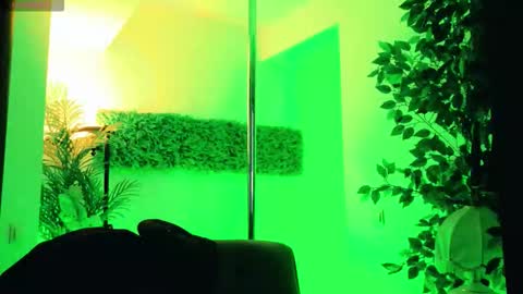 cuteness__girl online show from October 2025 05:50:02 AM