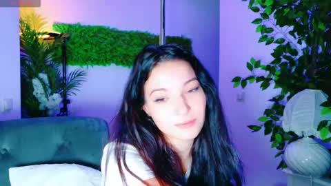 cuteness__girl online show from October 2025 09:37:01 AM