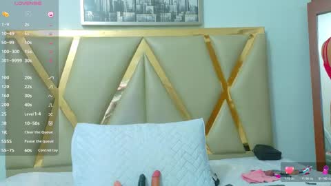 cutepetitee online show from September 2025 08:32:02 PM