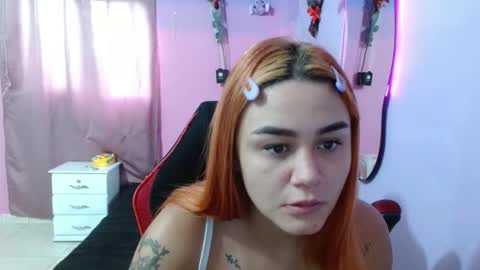 Snapshot of cuterouss chatting on February 2026 06:00:02 PM cuterouss online show from February 2026 06:00:02 PM