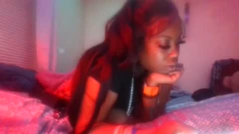 Snapshot of cuteshotkiki chatting on January 2025 06:09:02 AM mary mack online show from January 2025 06:09:02 AM