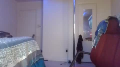 Snapshot of cuteshotkiki chatting on February 2025 09:59:01 PM mary mack online show from February 2025 09:59:01 PM