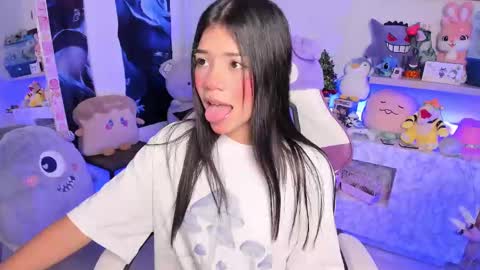Snapshot of cutestephuwu chatting on February 2025 10:54:01 PM - independent model online show from February 2025 10:54:01 PM