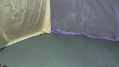 cutetinyasian143_ online show from October 2025 02:56:01 AM