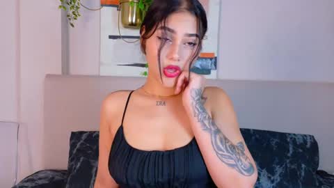 Snapshot of cutewofy chatting on May 2026 07:08:01 PM cutewofy online show from May 2026 07:08:01 PM