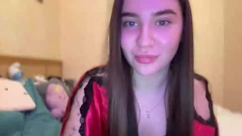 Snapshot of cuteyaji chatting on October 2025 09:23:01 PM CuteAnn online show from October 2025 09:23:01 PM