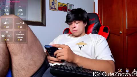 Snapshot of cuteznowyy chatting on January 2025 12:22:02 AM Ask me online show from January 2025 12:22:02 AM