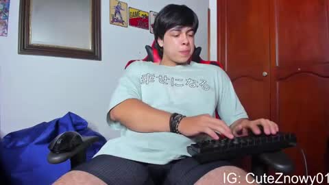 Snapshot of cuteznowyy chatting on February 2025 08:47:02 PM Ask me online show from February 2025 08:47:02 PM