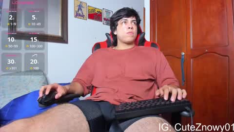 Snapshot of cuteznowyy chatting on March 2025 11:12:01 PM Ask me online show from March 2025 11:12:01 PM