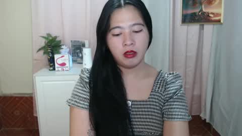 Snapshot of cutie_asianwoman chatting on December 2024 06:50:01 PM cutie_asianwoman online show from December 2024 06:50:01 PM