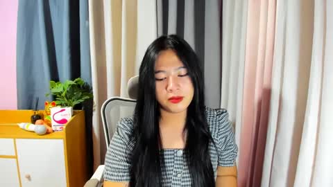 Snapshot of cutie_asianwoman chatting on December 2024 04:57:01 PM cutie_asianwoman online show from December 2024 04:57:01 PM