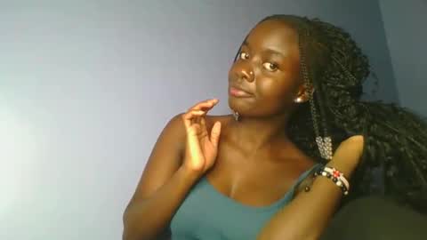 Snapshot of cutie_choco chatting on December 2025 07:20:01 PM cutie_choco online show from December 2025 07:20:01 PM