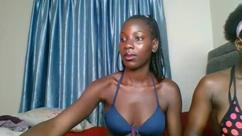 Snapshot of cutie_liqy chatting on December 2025 09:13:02 PM Liqy online show from December 2025 09:13:02 PM