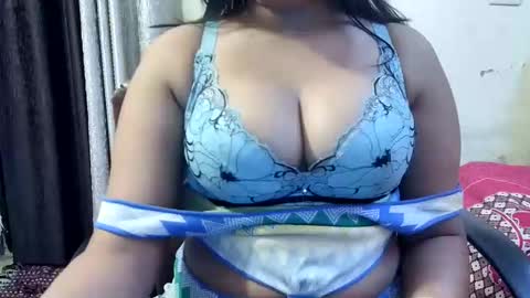 Ruhii online show from April 2026 08:03:01 PM