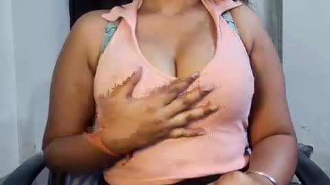 Ruhii online show from April 2026 06:32:01 PM