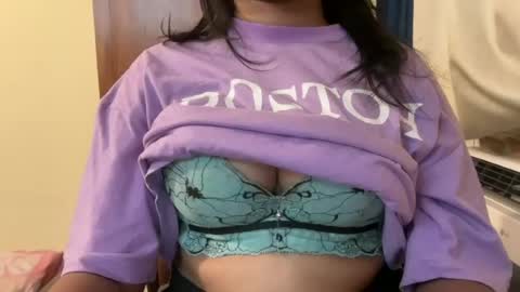 Snapshot of cutie_ruhi chatting on June 2026 09:51:01 AM Ruhii online show from June 2026 09:51:01 AM