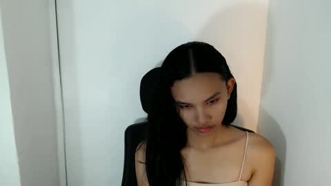 Snapshot of cutiee_lily2 chatting on May 2026 01:25:02 AM cutiee_lily2 online show from May 2026 01:25:02 AM