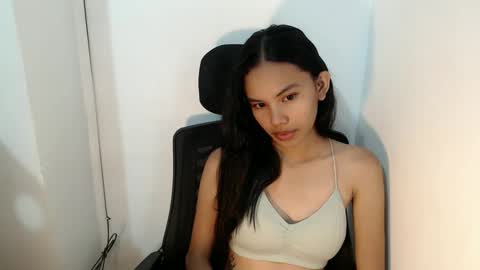 Snapshot of cutiee_lily2 chatting on May 2026 01:25:02 AM cutiee_lily2 online show from May 2026 01:25:02 AM