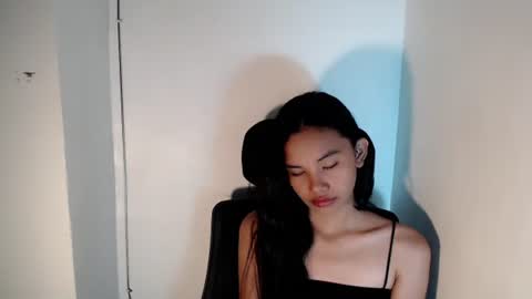 Snapshot of cutiee_lily2 chatting on June 2026 01:28:02 AM cutiee_lily2 online show from June 2026 01:28:02 AM