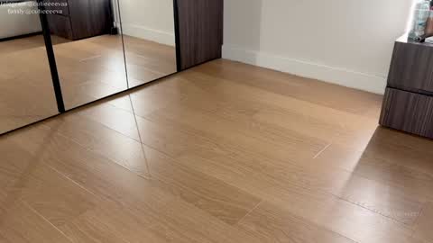 Snapshot of cutieeeeva chatting on March 2026 01:58:02 PM E online show from March 2026 01:58:02 PM