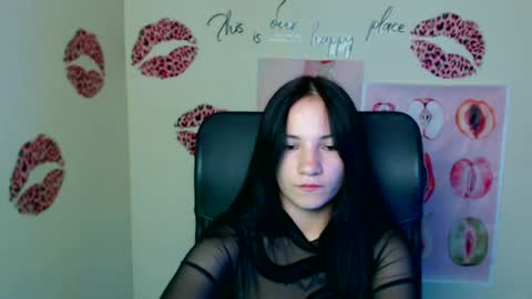 Emma online show from June 2026 06:17:02 PM