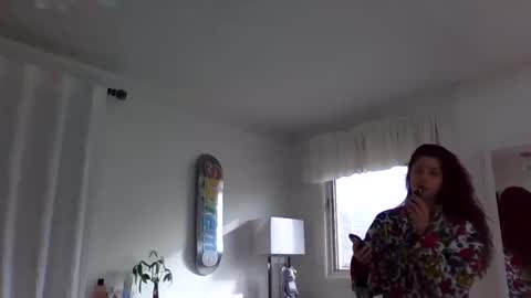 Cutieoggg420 online show from December 2024 04:17:01 PM