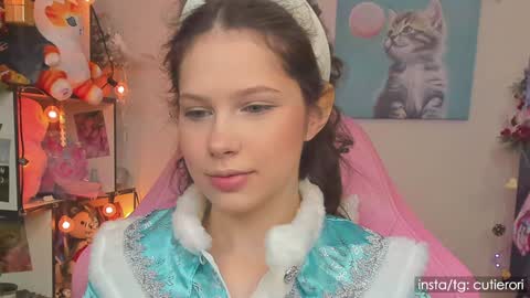 Snapshot of cutierori chatting on December 2024 03:58:02 AM Rori Instagram cutierori online show from December 2024 03:58:02 AM