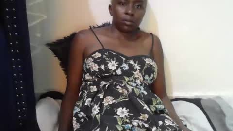 cutlucy25 online show from April 2026 08:56:02 AM