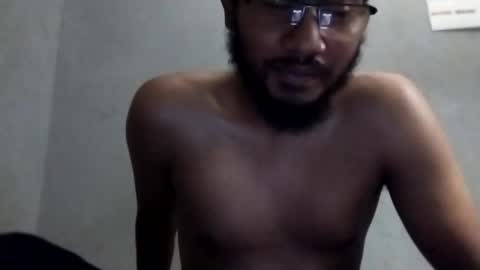 Snapshot of cuz28 chatting on October 2025 03:53:01 PM cuz28 online show from October 2025 03:53:01 PM