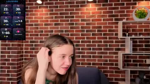 Ashly online show from May 2026 07:00:02 PM