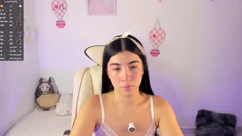 Snapshot of cyber_lizz chatting on February 2026 11:56:01 PM Liz online show from February 2026 11:56:01 PM